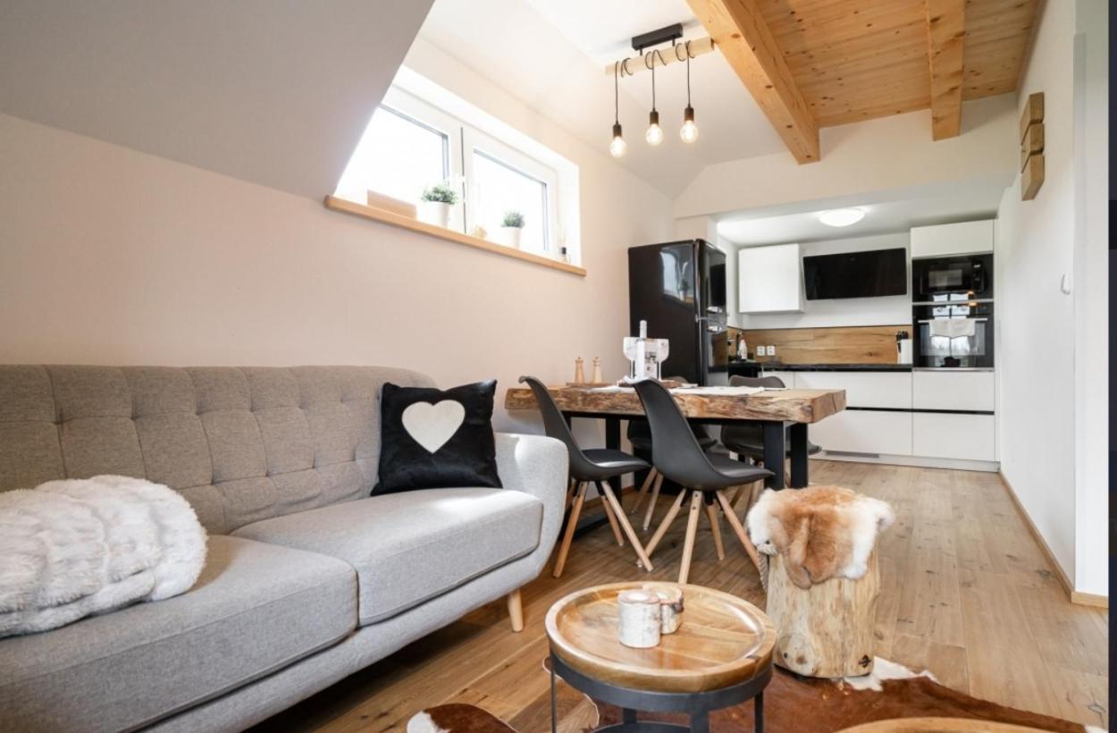 Woodhome - Luxury Mountain Apartment *