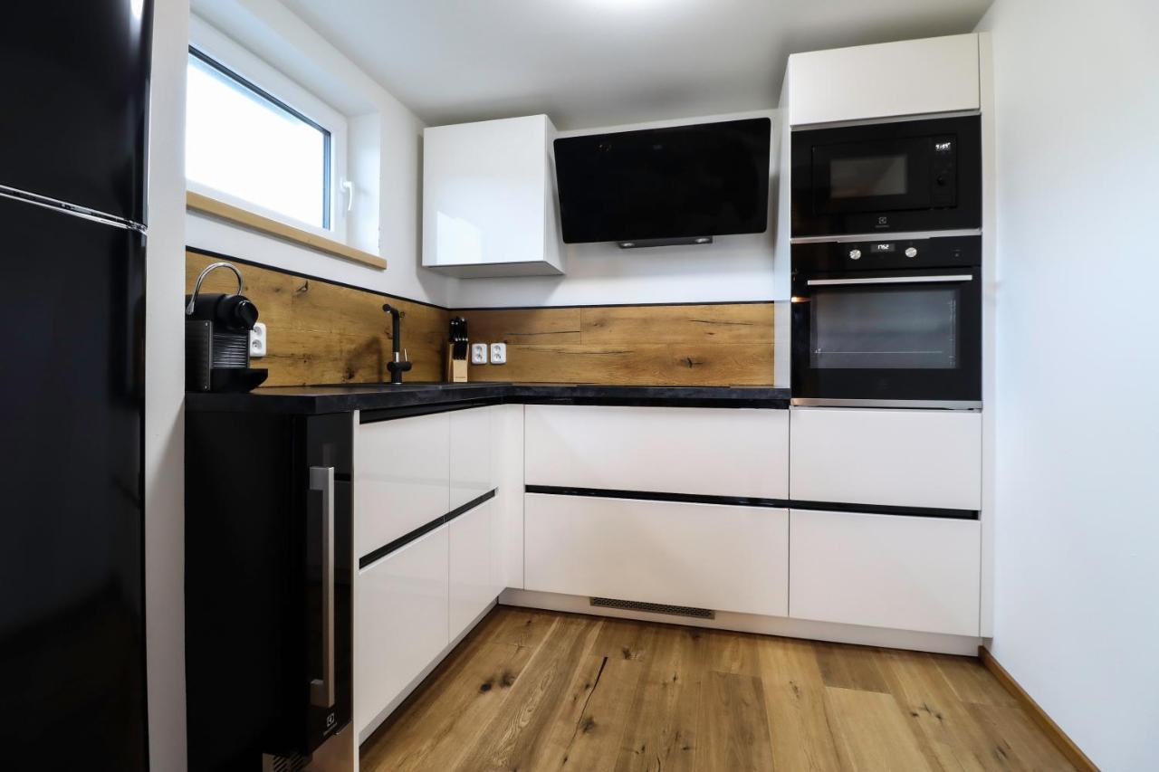 Woodhome - Luxury Mountain Apartment